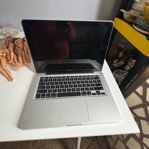 Apple MacBook Pro Laptop A1278 Silver – For Parts / Repair